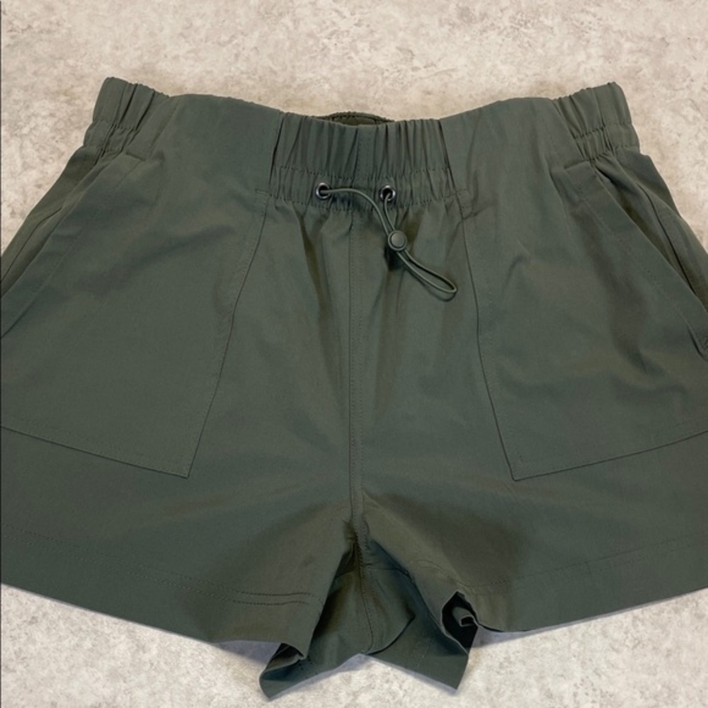 Avia Olive Green Athletic Shorts Womens XS Drawstring Pockets Active